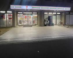 コンビニ　セブンイレブン西大島駅前店（コンビニ）まで124m
