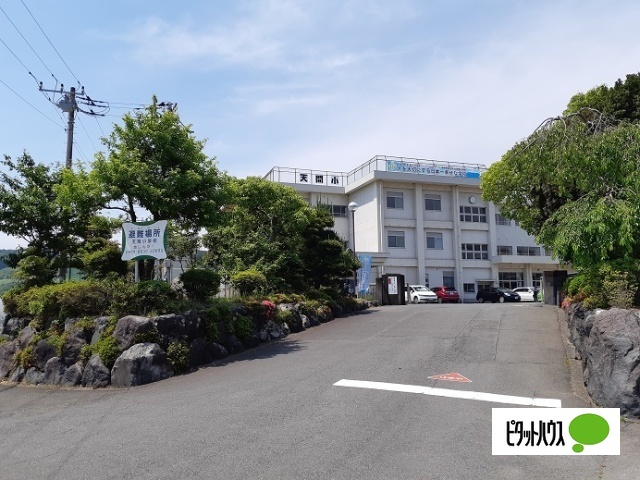 小学校　富士市立天間小学校（小学校）まで1186m
