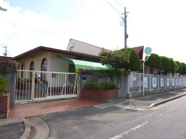 幼稚園・保育園　琴浦中保育園（幼稚園・保育園）まで325m