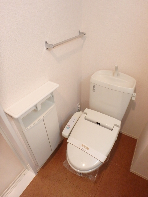トイレ　図面と現状に相違がある場合には現状を優先