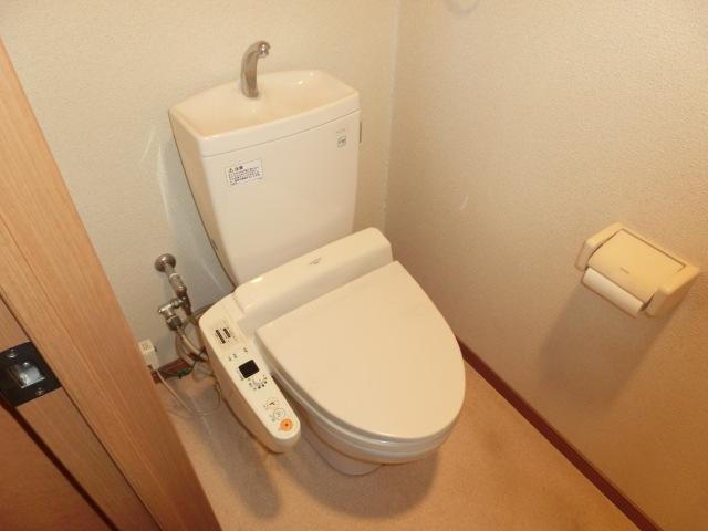 トイレ　※同仕様写真
