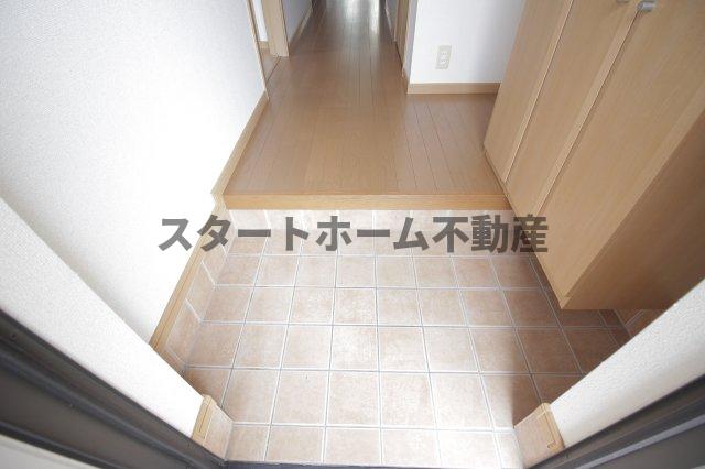 玄関　ゆったりとした玄関です