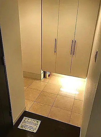 玄関　※別部屋参照