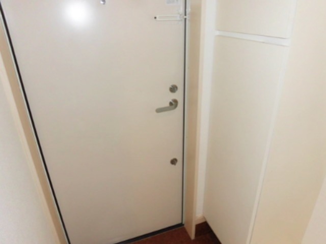 玄関　※同仕様写真含む