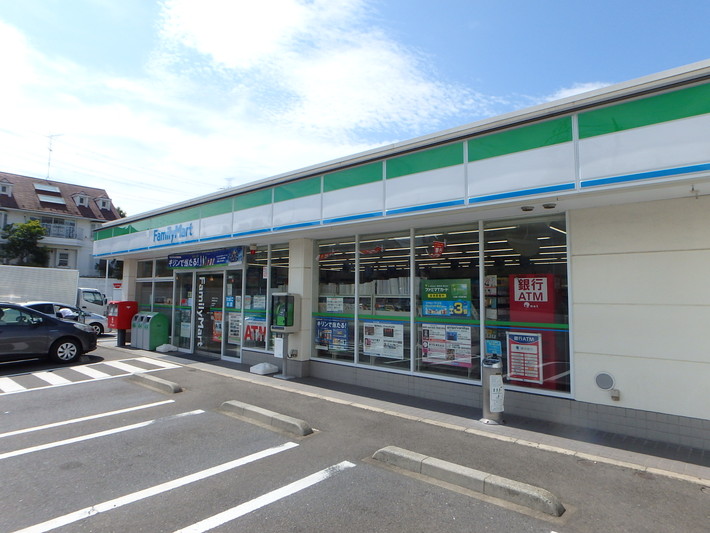 コンビニ　ファミリーマート青葉荏田北店（コンビニ）まで346m