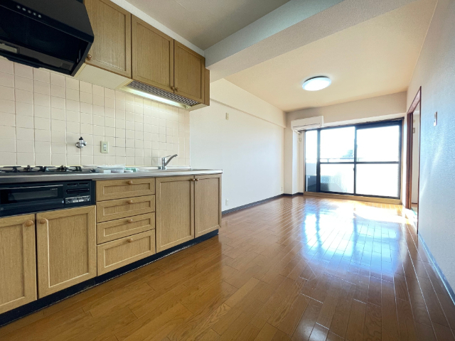 居室・リビング　明るいお部屋です