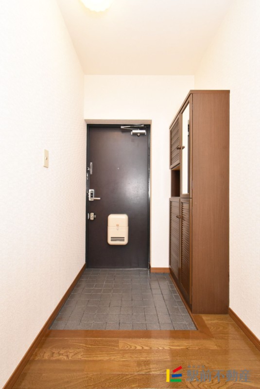 玄関　同タイプ別部屋
