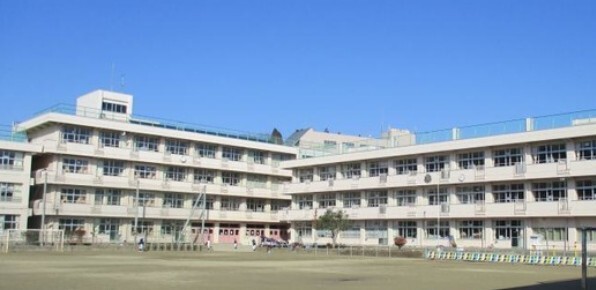 小学校　仙台市立国見小学校（小学校）まで1229m