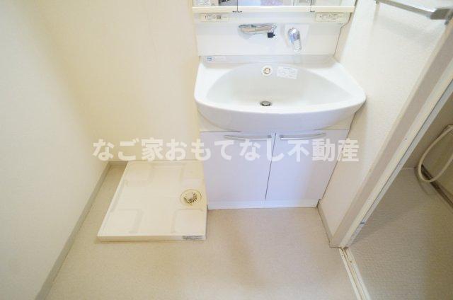 洗面設備　※写真は別号室