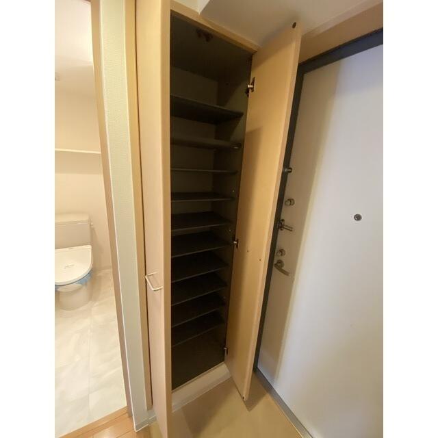 収納　?