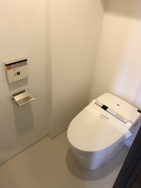 トイレ　※別部屋写真