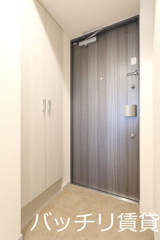 玄関　別室写真の為、現状を優先いたします。