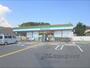 コンビニ　ファミリーマート亀岡篠町店（コンビニ）まで600m