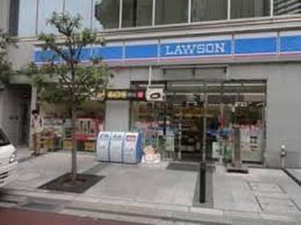 コンビニ　ローソン白金高輪駅前店（コンビニ）まで404m