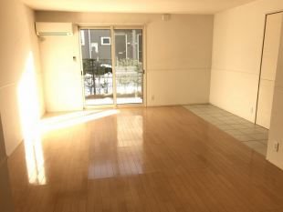 居室・リビング　※参考写真※