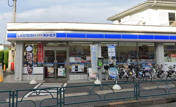 コンビニ　ローソン LTF大蔵六丁目店（コンビニ）まで554m