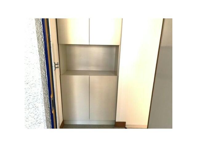 ラフィネ新栄の玄関写真