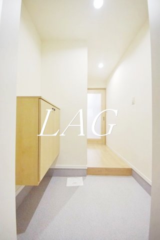 玄関　玄関です。