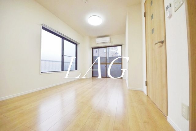 居室・リビング　洋室のお部屋です。