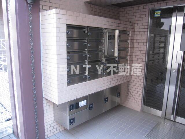 ロビー　建物の内部です