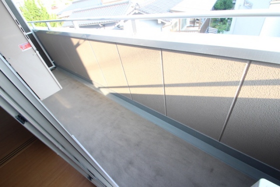 バルコニー　※別部屋の写真です