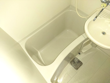 バス・シャワールーム　お風呂に浸かって疲れを癒してくださいね
