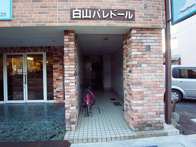 エントランス　エントランス部分