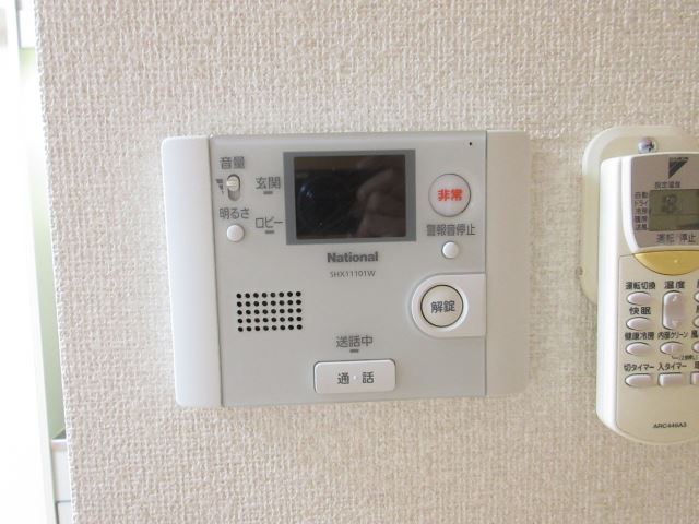 セキュリティ　室内写真は別号室の参考写真となります。