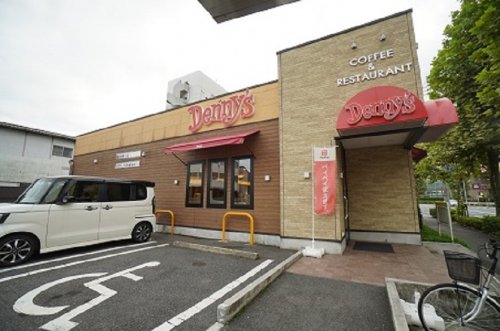 飲食店　デニーズ千葉祐光店（飲食店）まで800m