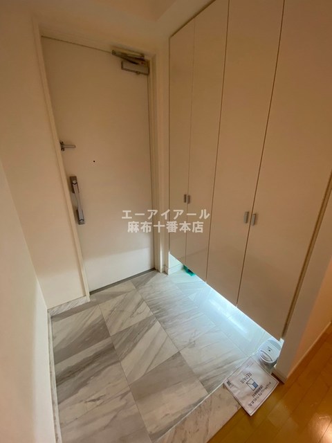 玄関　参考写真