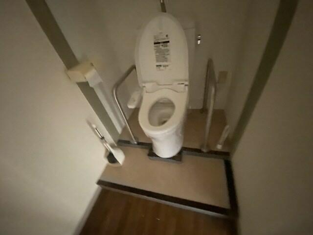 トイレ　同タイプ写真