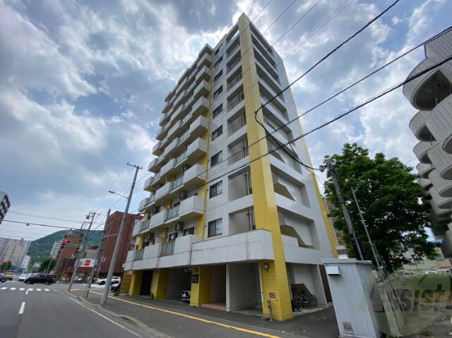 建物外観　札幌市中央区北１条西「ビッグパレス円山２」