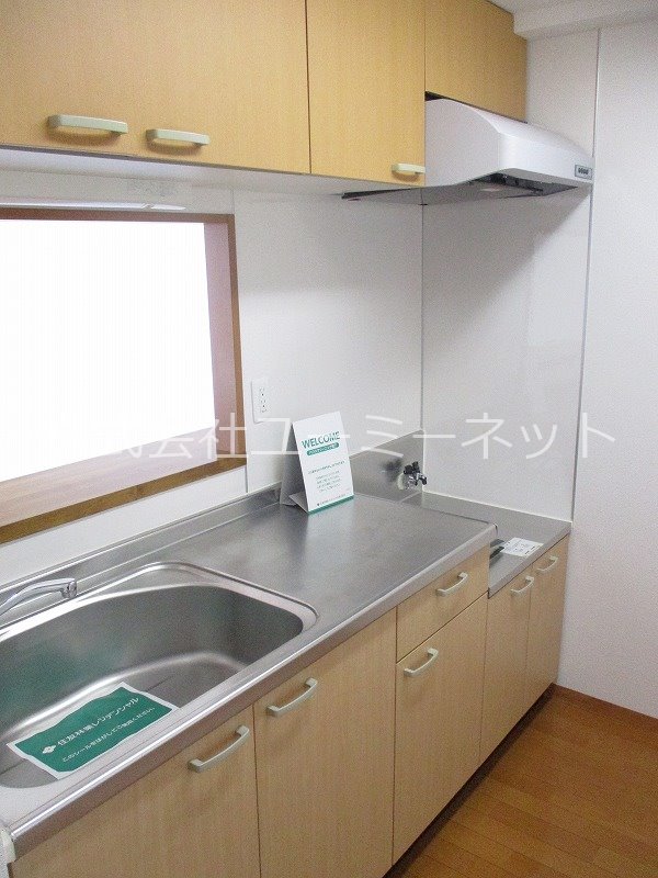 キッチン　同タイプ別部屋参考になります。