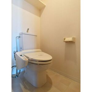 トイレ　ゆったりとした空間のトイレです