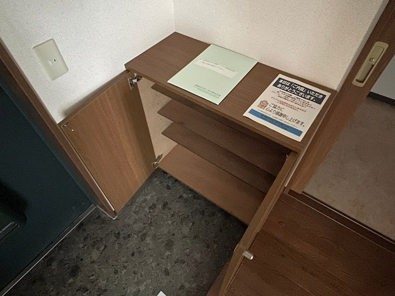 玄関　別部屋参照
