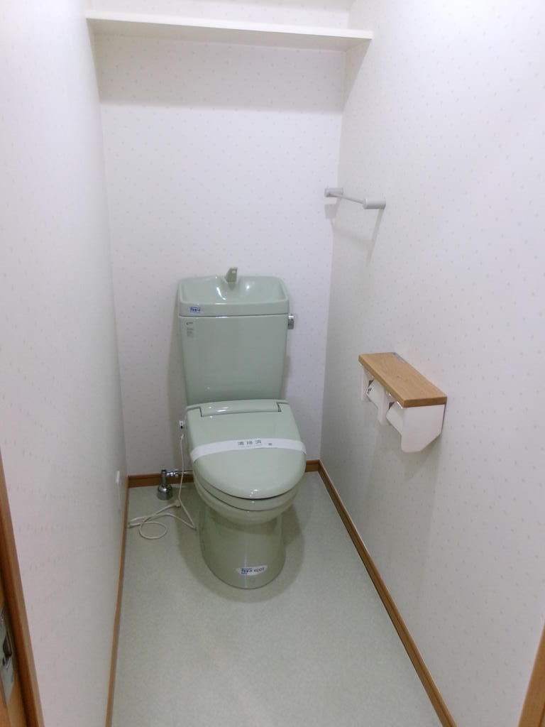 トイレ　トイレはかわいいグリーン