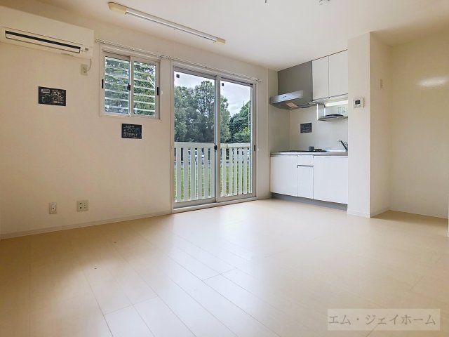 エポックシーマの居間写真