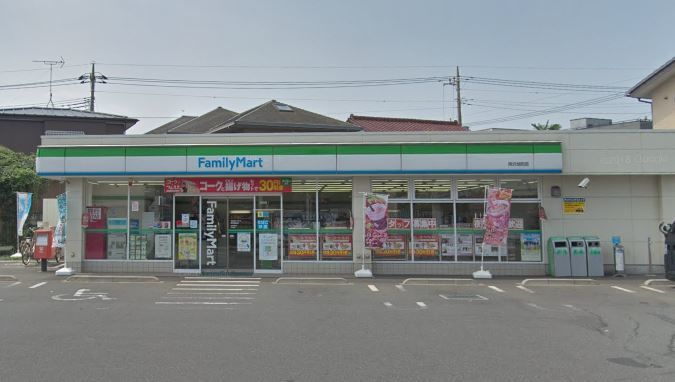 コンビニ　ファミリーマート所沢旭町店（コンビニ）まで418m