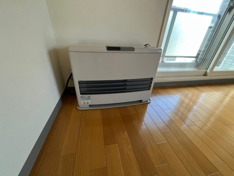 その他設備　灯油暖房です。札幌の寒い冬もこれで大丈夫！