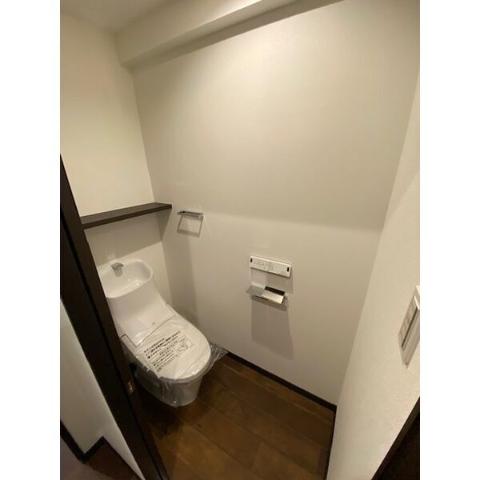 C.peace 1948のトイレ写真