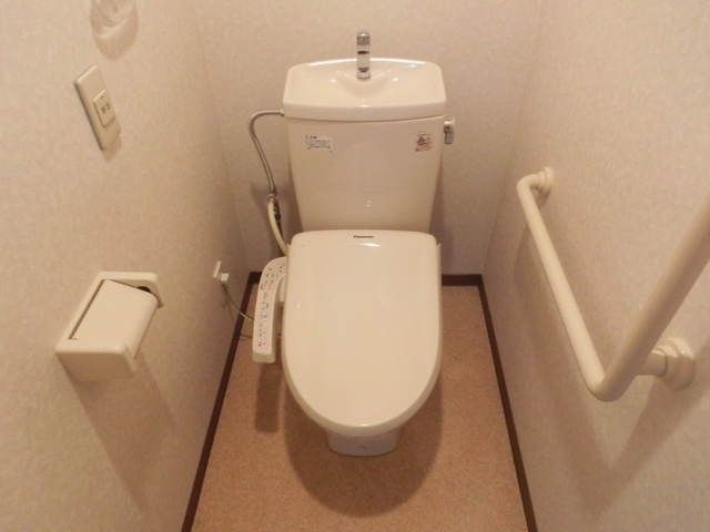 トイレ　★シャワートイエレ★