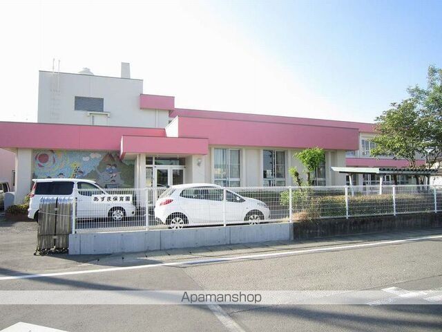 幼稚園・保育園　あずま保育園（幼稚園・保育園）まで700m
