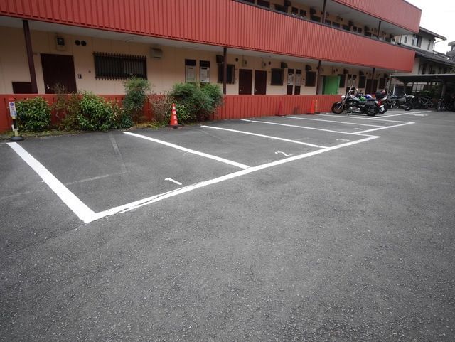 駐車場　★お問い合わせは、地域密着のタウンハウジングまで★