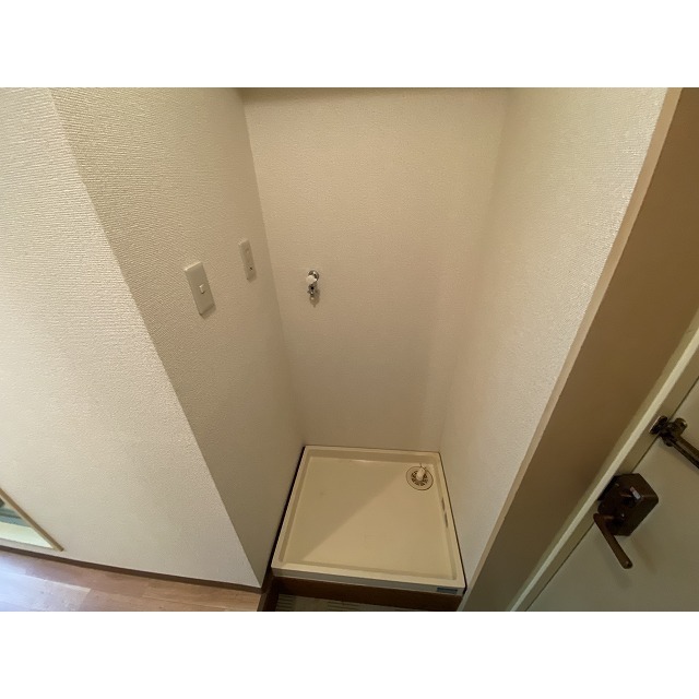 その他設備　洗濯機置き場
