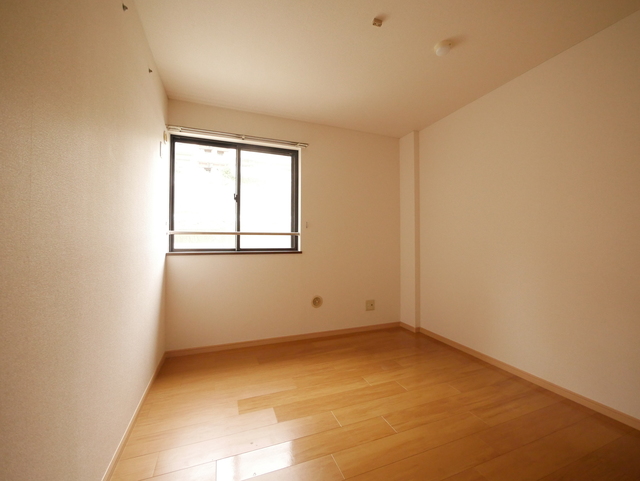 その他部屋・スペース　★フローリングのきれいなお部屋です★