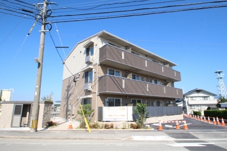 建物外観　新築ペット飼育可物件♪