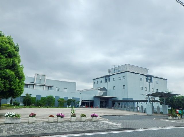その他　川崎市国際交流センター（その他）まで947m