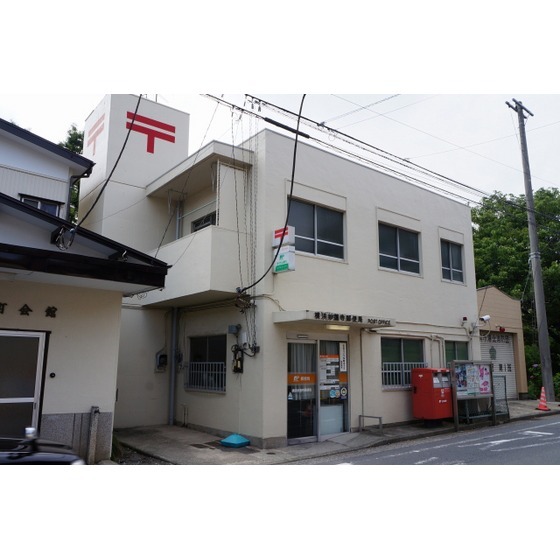 郵便局　横浜妙蓮寺郵便局（郵便局）まで711m