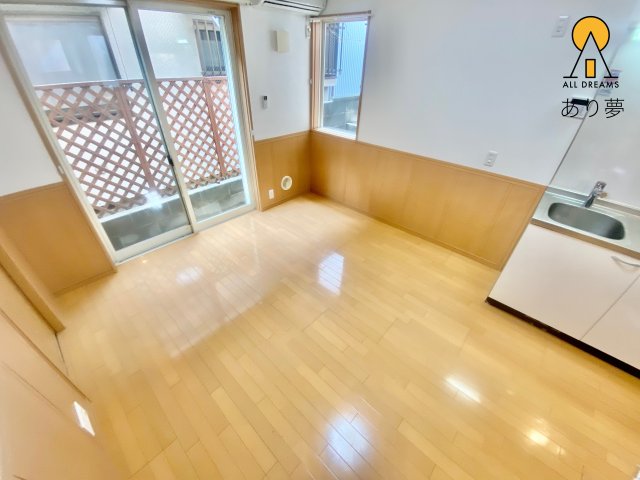 居室・リビング　別部屋参考写真