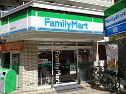 コンビニ　ファミリーマート 不動前店（コンビニ）まで181m